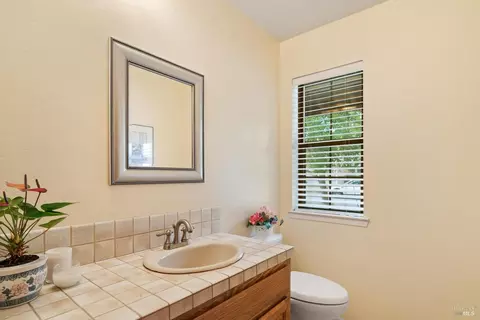 604 Jonas Ln, Petaluma, CA 94952 photo 15