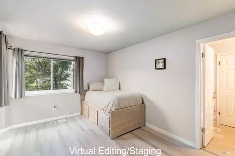 9163 Piccadilly Cir, Windsor, CA 95492 photo 19