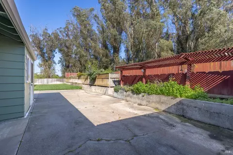 840 W Railroad Ave, Cotati, CA 94931 photo 6
