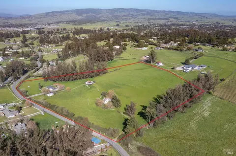940 W Railroad Ave, Cotati, CA 94931 photo 2