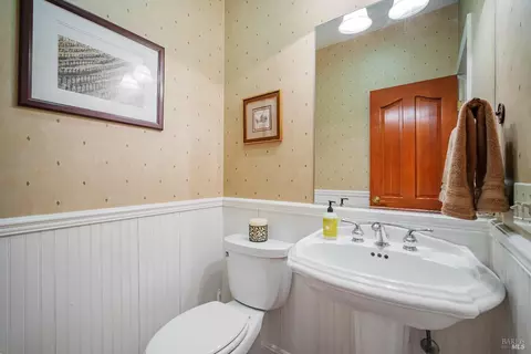 196 Barrio Way, Windsor, CA 95492 photo 23