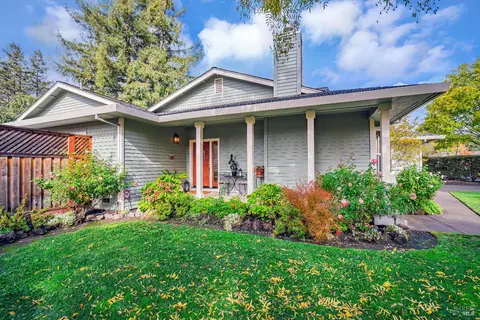 196 Barrio Way, Windsor, CA 95492 photo 32