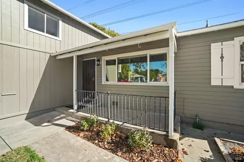 153 Franklin St, Vallejo, CA 94591 photo 4