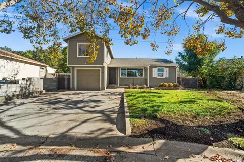 153 Franklin St, Vallejo, CA 94591 photo 2