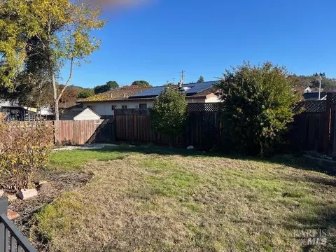 Exterior - 1096 Terrace Dr, Napa, CA 94559 photo 3 of 3