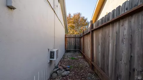 906 2nd St, Fairfield, CA 94533 photo 46