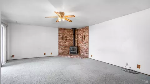 906 2nd St, Fairfield, CA 94533 photo 23