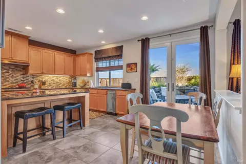 369 Silas Ct, Benicia, CA 94510 photo 14