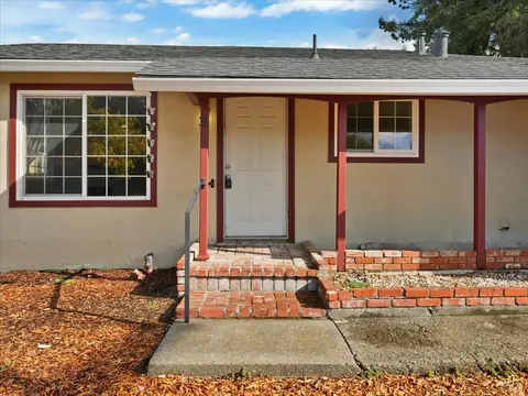31 Rocca Dr, Petaluma, CA 94952 photo 4