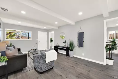 1237 Tyler St, Fairfield, CA 94533 photo 6
