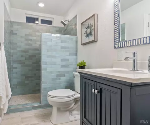 548 Sutter St, Petaluma, CA 94954 photo 32