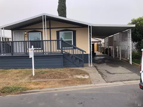 42 Del Paso Ct, Vacaville, CA 95687