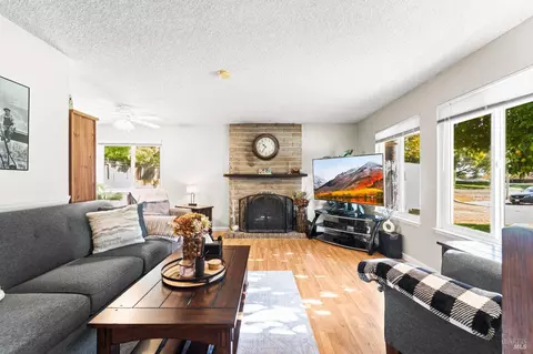 468 Crofters Ct, Fairfield, CA 94533 photo 8