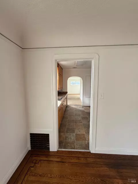 415 Hampshire St, Vallejo, CA 94590 photo 23