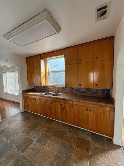 415 Hampshire St, Vallejo, CA 94590 photo 25