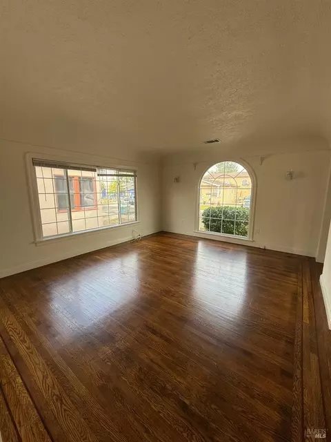 415 Hampshire St, Vallejo, CA 94590 photo 22