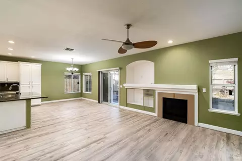 6442 Eagle Ridge Dr, Vallejo, CA 94591 photo 17