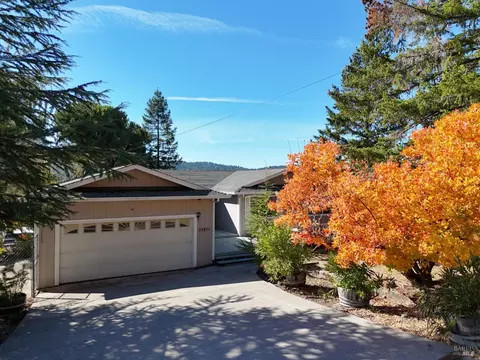 27861 Poppy Dr, Willits, CA 95490
