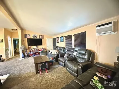 1000 Davis Dr, Ukiah, CA 95482 photo 6