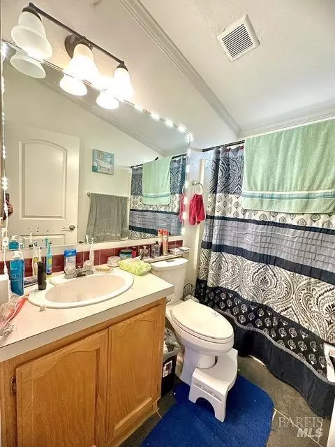 1000 Davis Dr, Ukiah, CA 95482 photo 9