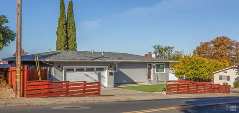 517 Rollingwood Dr, Vallejo, CA 94591 photo 2