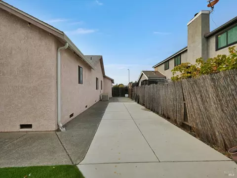 3036 Evergreen Dr, Fairfield, CA 94533 photo 39