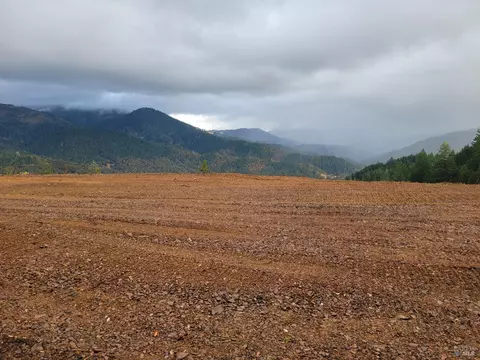 18600 Van Arsdale Rd, Potter Valley, CA 95469