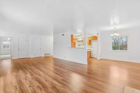 457 Elder St, Vacaville, CA 95688 photo 18