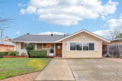 457 Elder St, Vacaville, CA 95688 photo 4