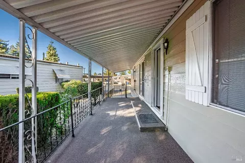 2331 Dalis Dr, Concord, CA 94520 photo 4