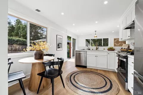 150 H Ln, Novato, CA 94945