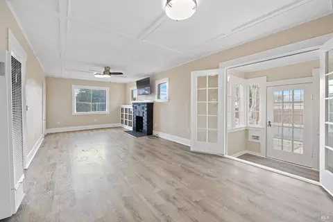 300 Laurel St, Vallejo, CA 94591 photo 7