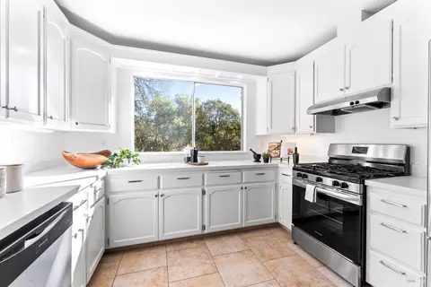 465 Stonecrest Dr, Napa, CA 94558 photo 10