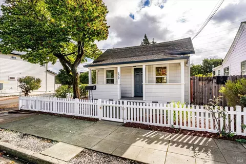130 W 6th St, Santa Rosa, CA 95401