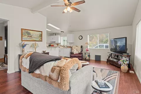 25121 Madrone Dr, Willits, CA 95490 photo 2