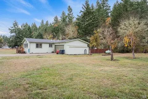 25121 Madrone Dr, Willits, CA 95490 photo 12