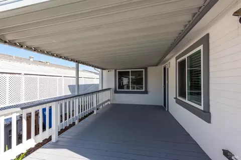 222 Daisy Dr, Napa, CA 94558 photo 3