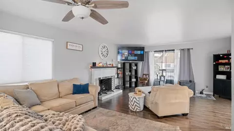 622 Marshall Rd, Vacaville, CA 95687 photo 11