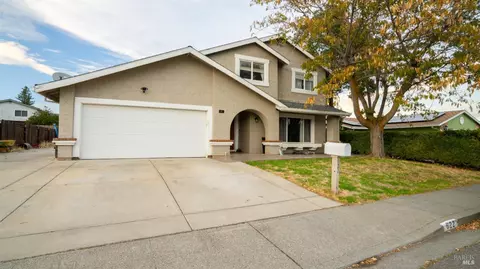 622 Marshall Rd, Vacaville, CA 95687 photo 2