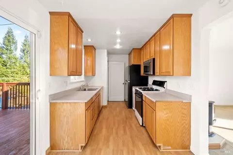 145 Hermosa Ave, Vallejo, CA 94589 photo 8