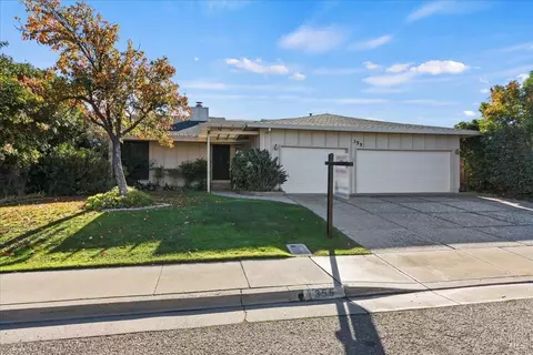 355 Rainier Ct, Rio Vista, CA 94571