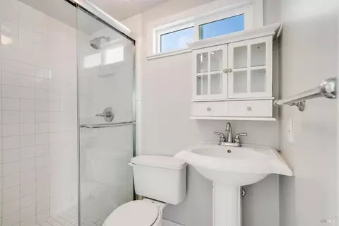 1329 Nebraska St, Vallejo, CA 94590 photo 18