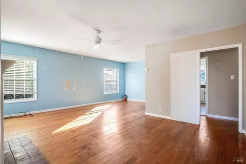 1329 Nebraska St, Vallejo, CA 94590 photo 7