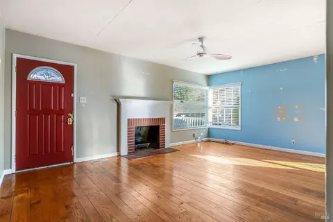 1329 Nebraska St, Vallejo, CA 94590 photo 5