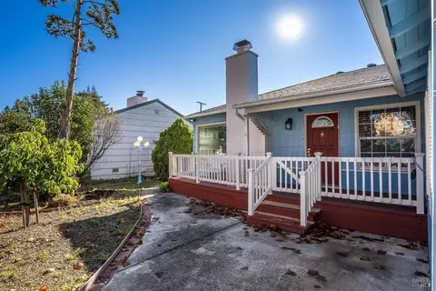 1329 Nebraska St, Vallejo, CA 94590 photo 2