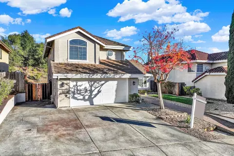 Exterior - 573 Britannia Dr, Vallejo, CA 94591 photo 5 of 25