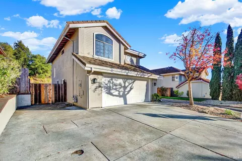 Exterior - 573 Britannia Dr, Vallejo, CA 94591 photo 10 of 25