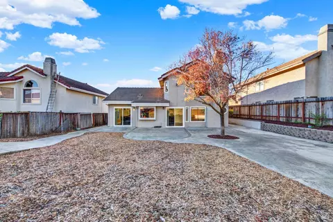 Exterior - 573 Britannia Dr, Vallejo, CA 94591 photo 17 of 25