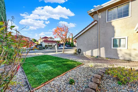 Exterior - 573 Britannia Dr, Vallejo, CA 94591 photo 6 of 25
