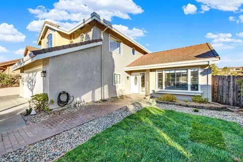 Exterior - 573 Britannia Dr, Vallejo, CA 94591 photo 12 of 25